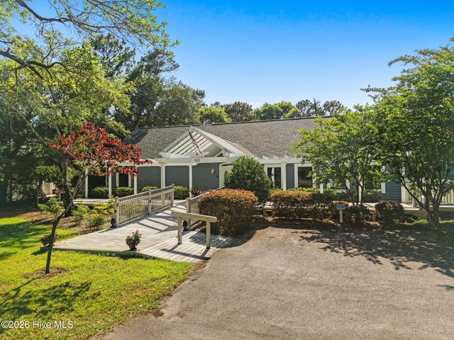 504 Periwinkle Way, Oak Island, NC 28465