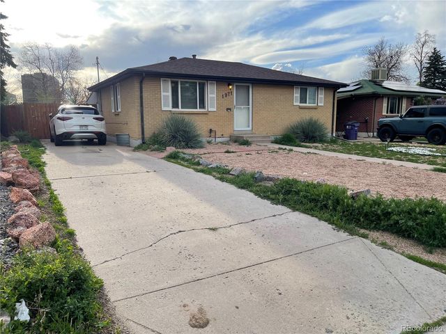 1971 S Dahlia Street, Denver, CO 80222