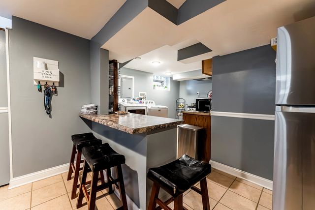 3507 W 77th Street, Chicago, IL 60652