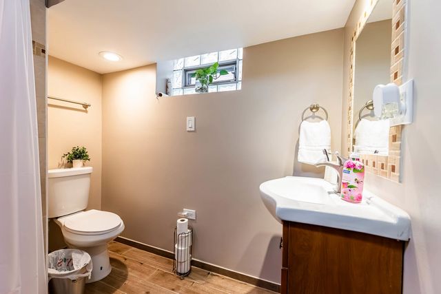 3507 W 77th Street, Chicago, IL 60652