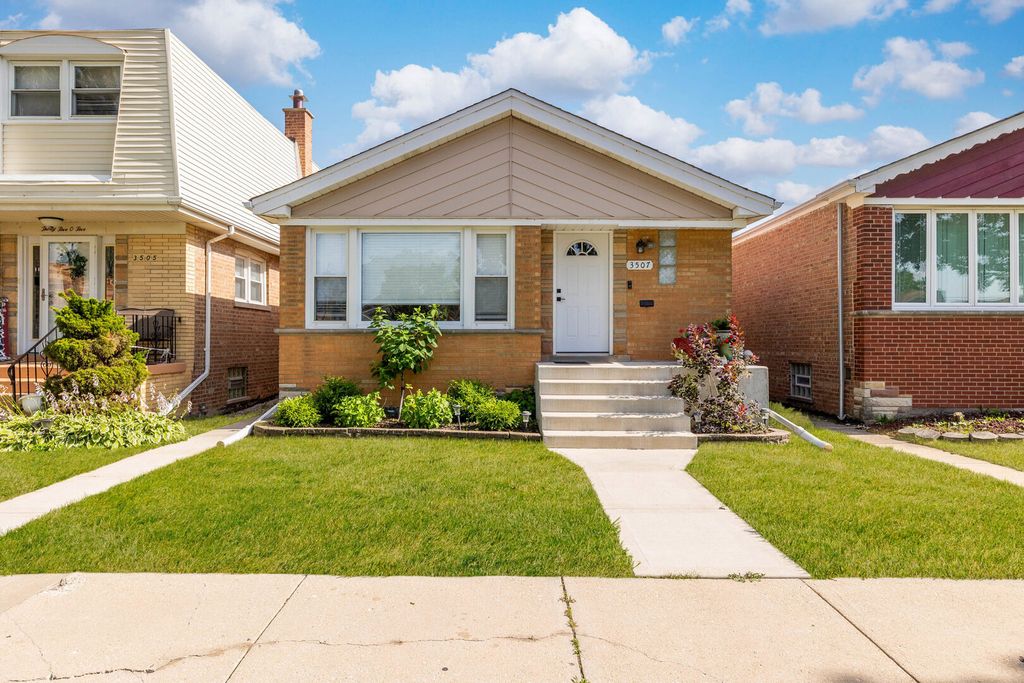 3507 W 77th Street, Chicago, IL 60652