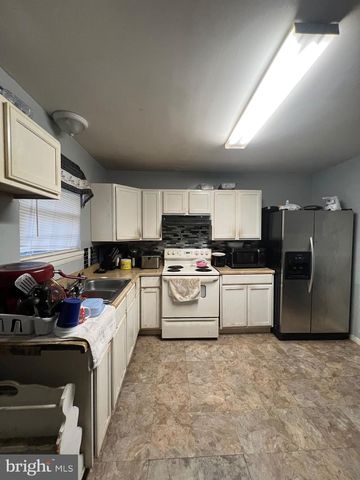 304 ELIZABETH ST, Fruitland, MD 21826