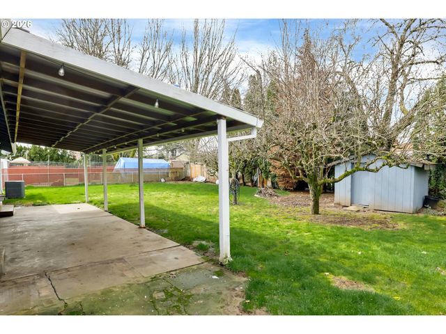 597 Se 13TH Ave, Hillsboro, OR 97123
