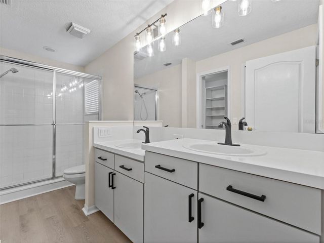 1424 FIREWHEEL DRIVE, Wesley Chapel, FL 33543