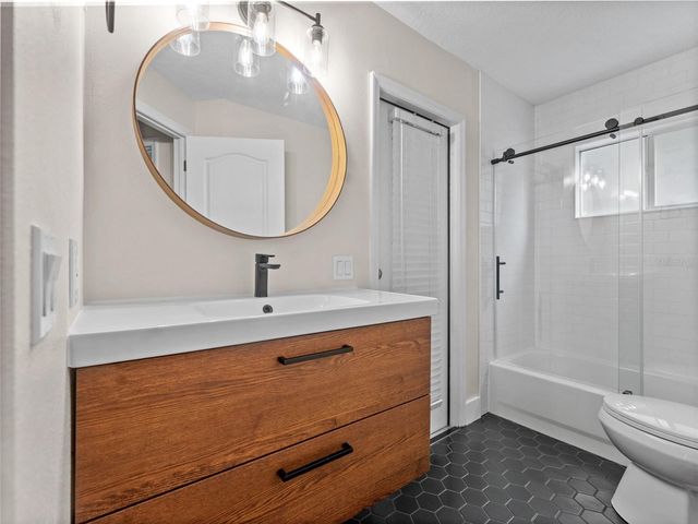 1424 FIREWHEEL DRIVE, Wesley Chapel, FL 33543