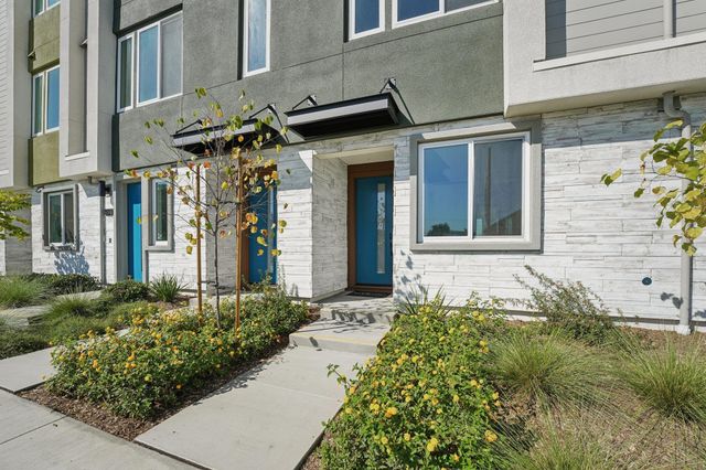 1933 Grand Street, Alameda, CA 94501