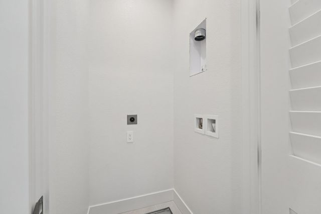 1933 Grand Street, Alameda, CA 94501