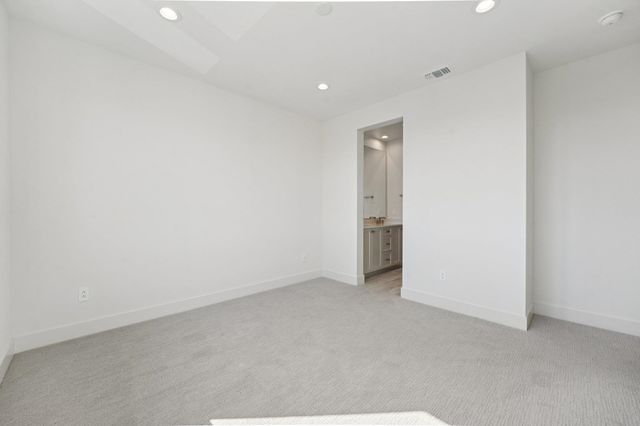 1933 Grand Street, Alameda, CA 94501