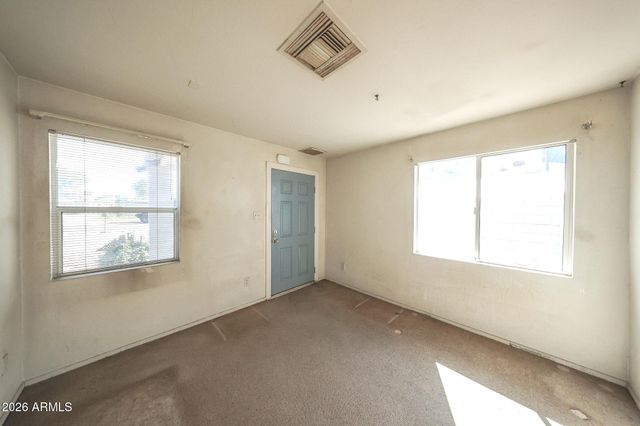 2620 N 29TH Street, Phoenix, AZ 85008