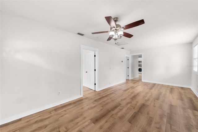 6601 N WELLINGTON AVENUE, Tampa, FL 33604