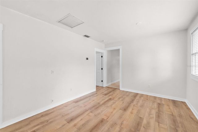 6601 N WELLINGTON AVENUE, Tampa, FL 33604