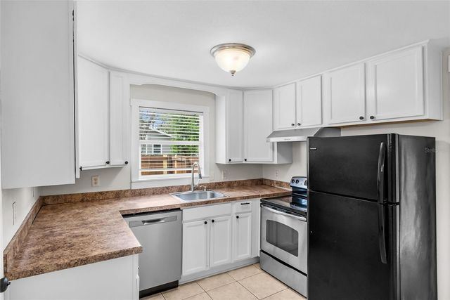 6601 N WELLINGTON AVENUE, Tampa, FL 33604