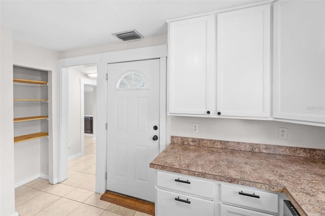 6601 N WELLINGTON AVENUE, Tampa, FL 33604