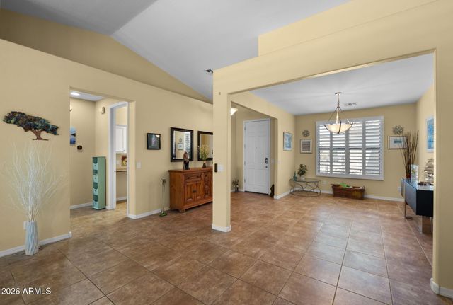 2407 W MAYA Way, Phoenix, AZ 85085