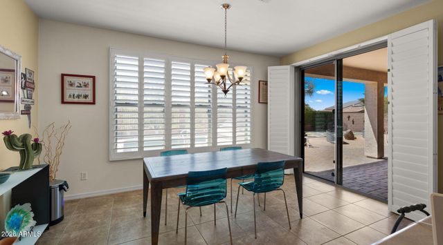 2407 W MAYA Way, Phoenix, AZ 85085