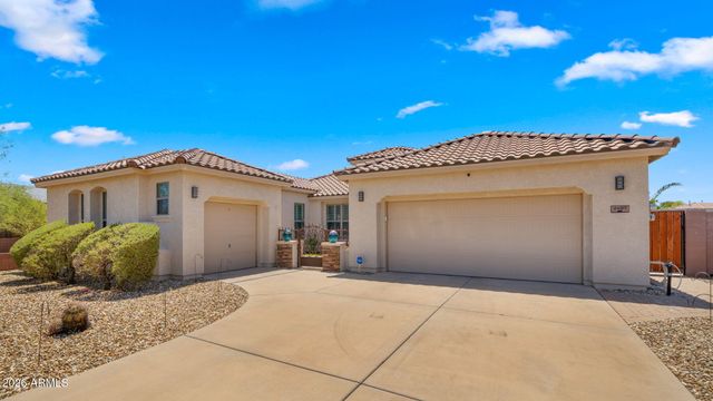 2407 W MAYA Way, Phoenix, AZ 85085