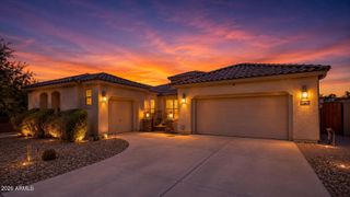 2407 W MAYA Way, Phoenix, AZ 85085