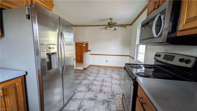 6112 Partridge DR, Virginia Beach, VA 23464