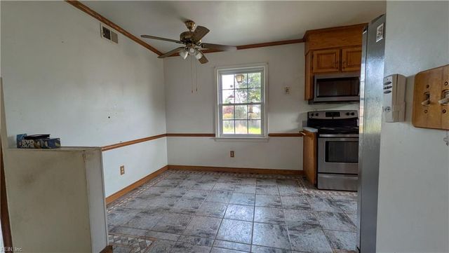 6112 Partridge DR, Virginia Beach, VA 23464