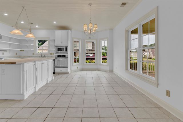 1070 WOODBRIDGE RD, Somerville, TN 38068