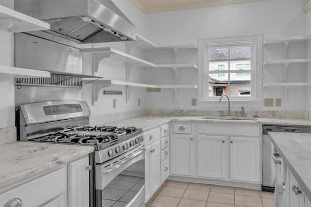 1070 WOODBRIDGE RD, Somerville, TN 38068