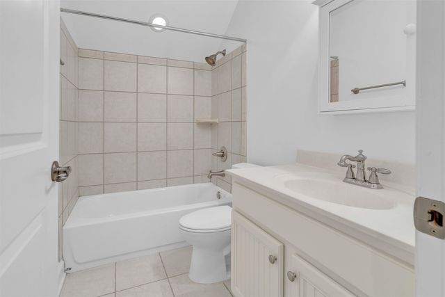 1070 WOODBRIDGE RD, Somerville, TN 38068