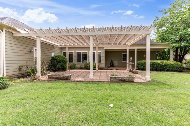 1070 WOODBRIDGE RD, Somerville, TN 38068