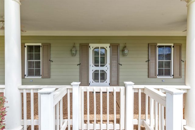 1070 WOODBRIDGE RD, Somerville, TN 38068