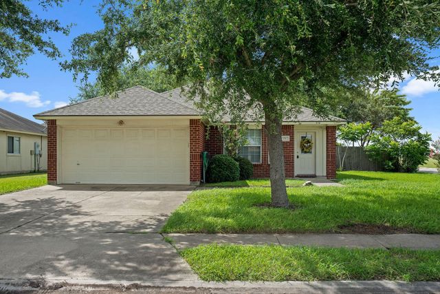 314 Rouen Drive, Port Lavaca, TX 77979