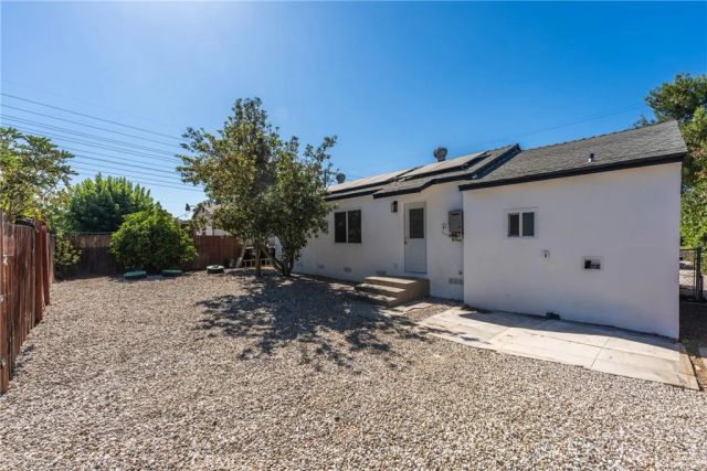 25860 Miramonte, Redlands, CA 92373