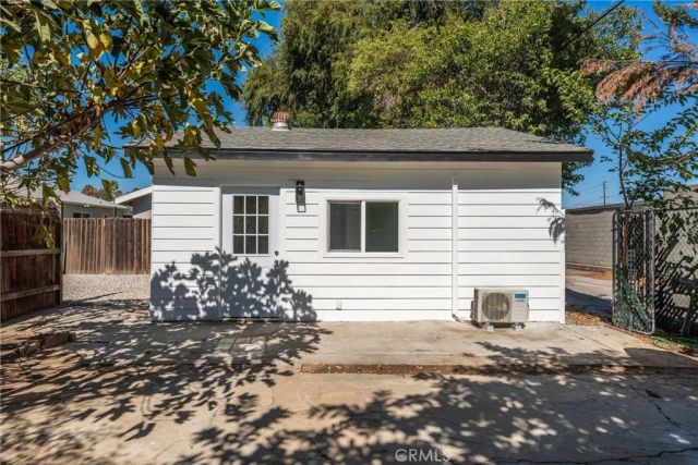 25860 Miramonte, Redlands, CA 92373