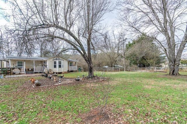 922 Old Dahlonega Highway, Dahlonega, GA 30533