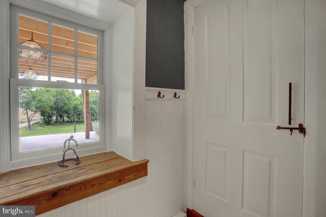 1981 RIDGE RD, Wellsville, PA 17365