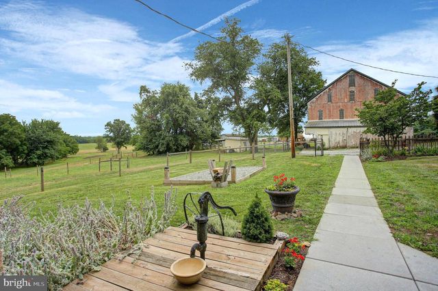 1981 RIDGE RD, Wellsville, PA 17365
