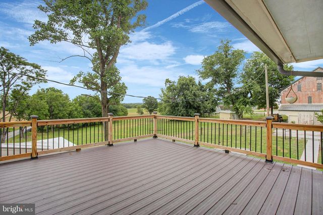 1981 RIDGE RD, Wellsville, PA 17365