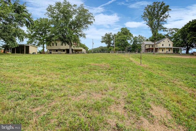 1981 RIDGE RD, Wellsville, PA 17365