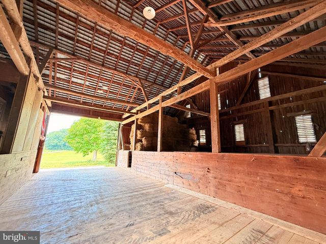 1981 RIDGE RD, Wellsville, PA 17365