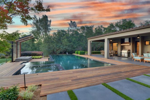 6505 Rutherford Canyon Rd, Loomis, CA 95650