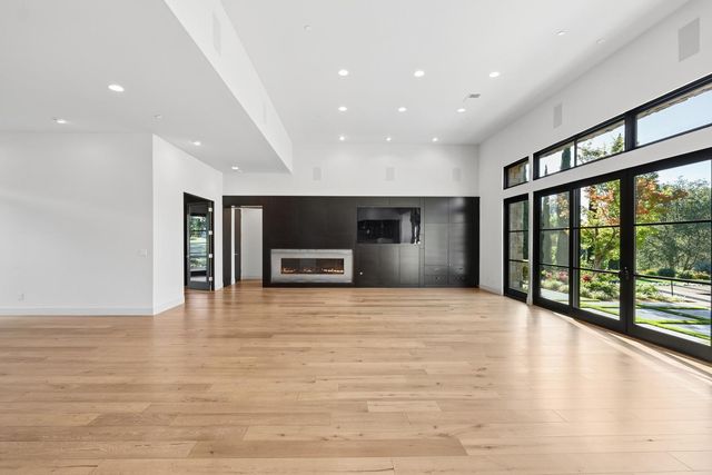 6505 Rutherford Canyon Rd, Loomis, CA 95650