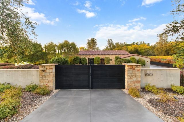6505 Rutherford Canyon Rd, Loomis, CA 95650