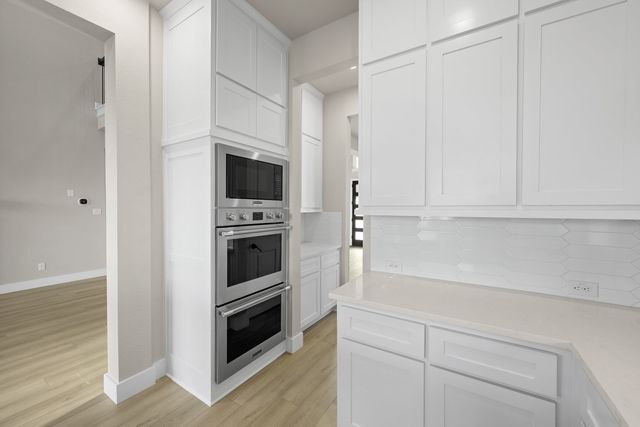 2101 Phoebe Drive, Mansfield, TX 76063