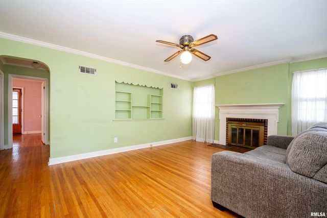 1020 E MAYWOOD Avenue, Peoria, IL 61603