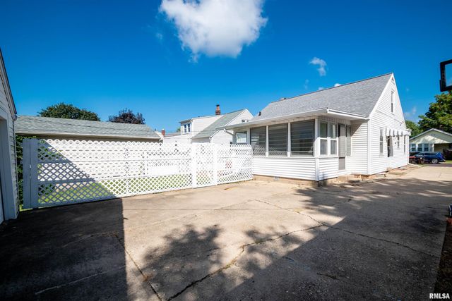 1020 E MAYWOOD Avenue, Peoria, IL 61603
