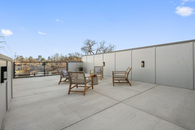 2348 Wycliff Avenue, Dallas, TX 75219