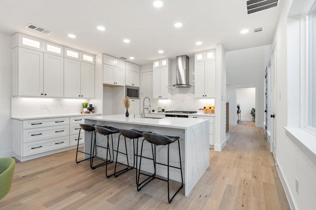 2348 Wycliff Avenue, Dallas, TX 75219