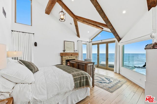 24920 Malibu Road, Malibu, CA 90265