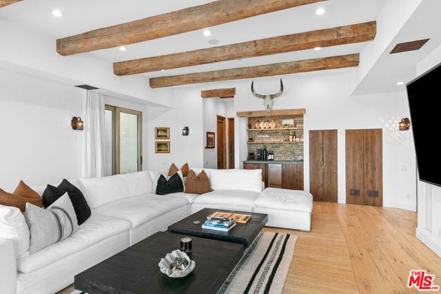 24920 Malibu Road, Malibu, CA 90265