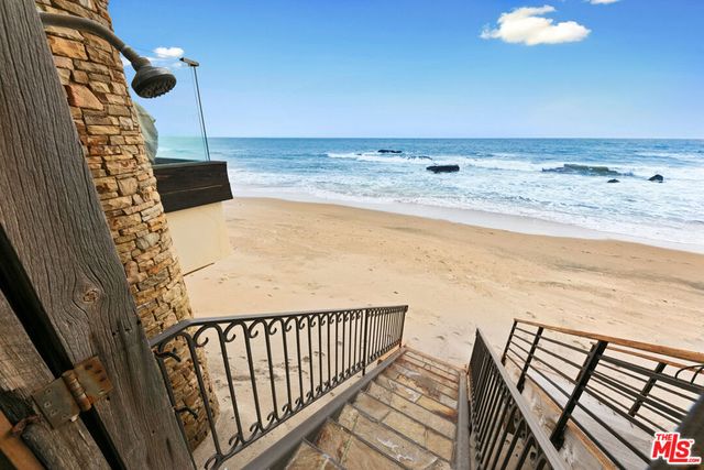 24920 Malibu Road, Malibu, CA 90265
