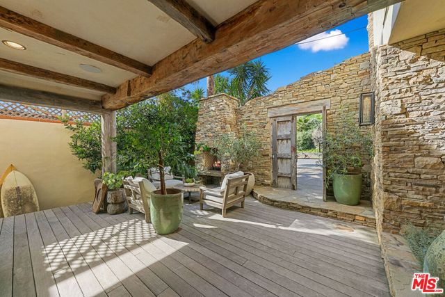 24920 Malibu Road, Malibu, CA 90265