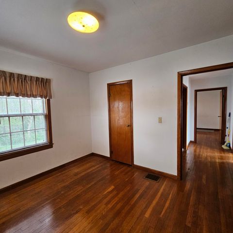 92 Highland Park Drive, Williamsburg, KY 40769